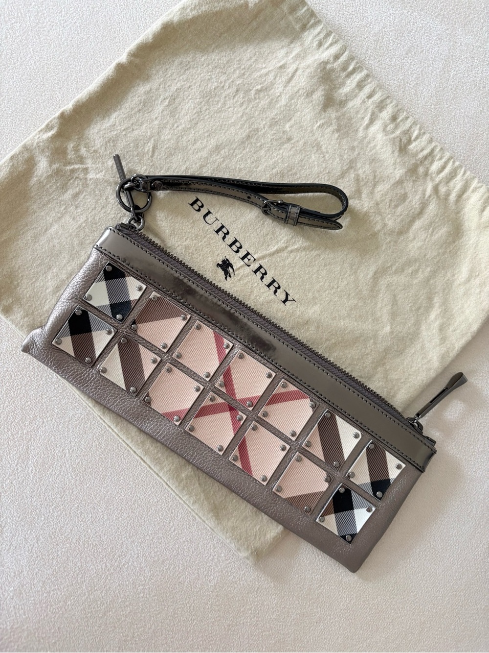 Burberry Studded Nova Check Leather Clutch / Pouch – Made in Italy